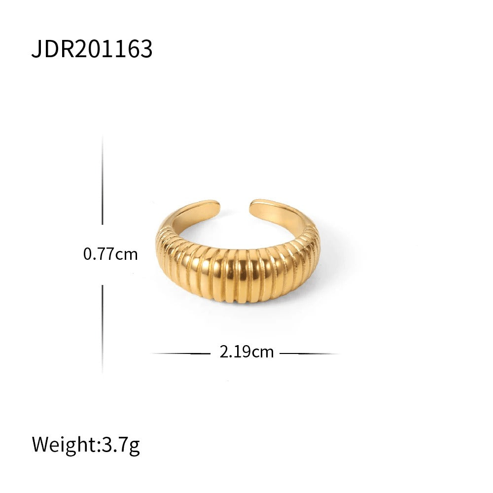 LIORA Geometric Fashion Ring