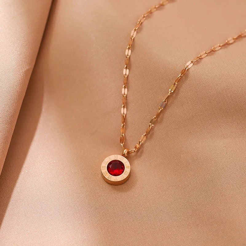 Time Necklace with Emerald in Gold