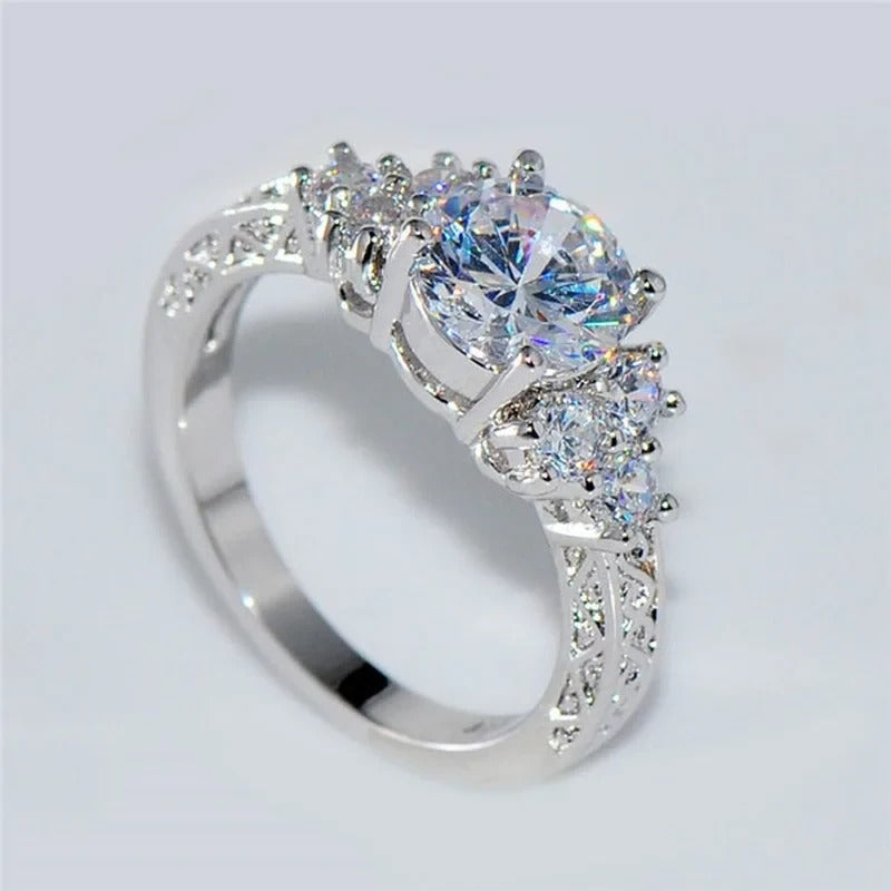 Exquisite Fashion Silver Color Engagement Rings Zircon Stones Ring