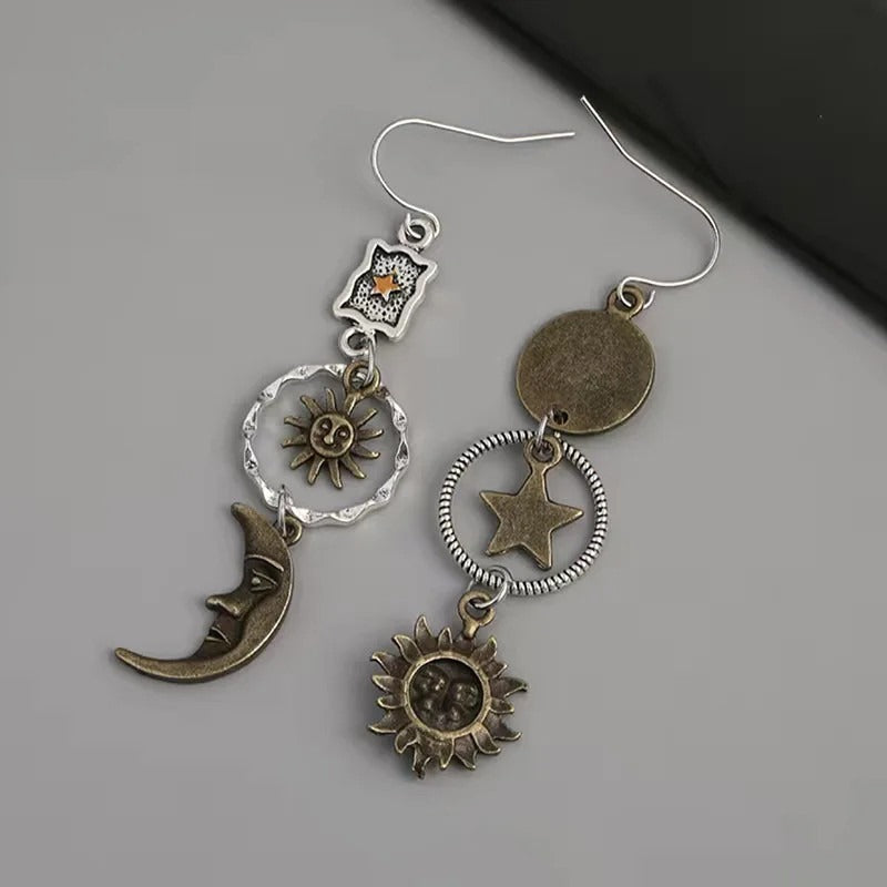Creative Retro Asymmetrical Antique Copper Star and Moon Pendant Earrings