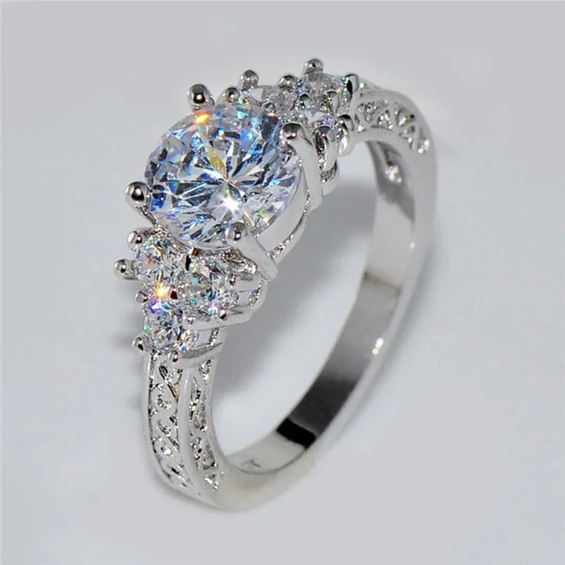 Exquisite Fashion Silver Color Engagement Rings Zircon Stones Ring
