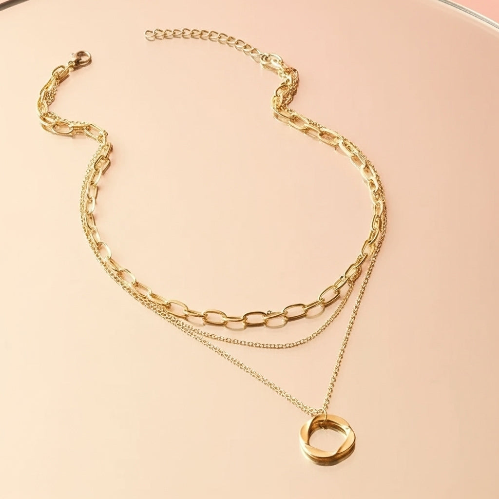 Vintage gold layered chain & pendant necklace