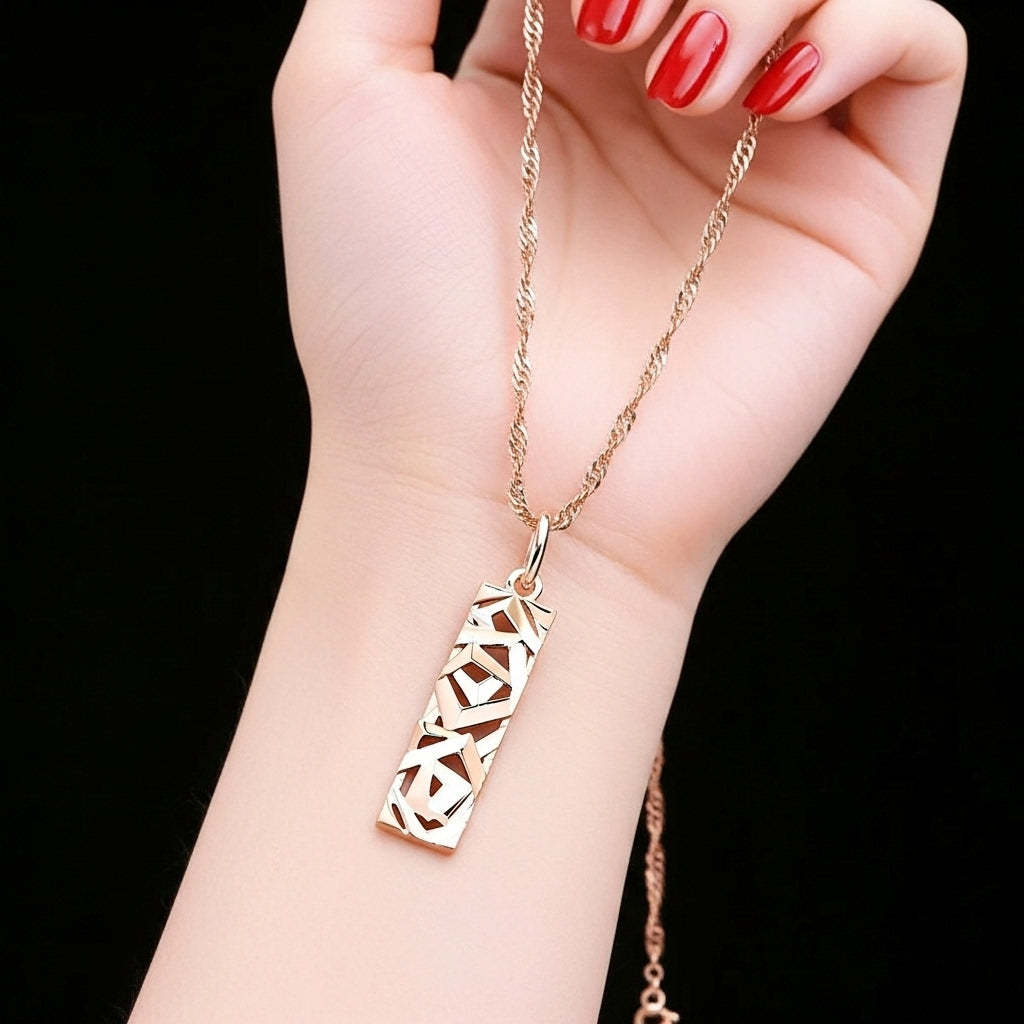 Elegant necklace in silver and gold